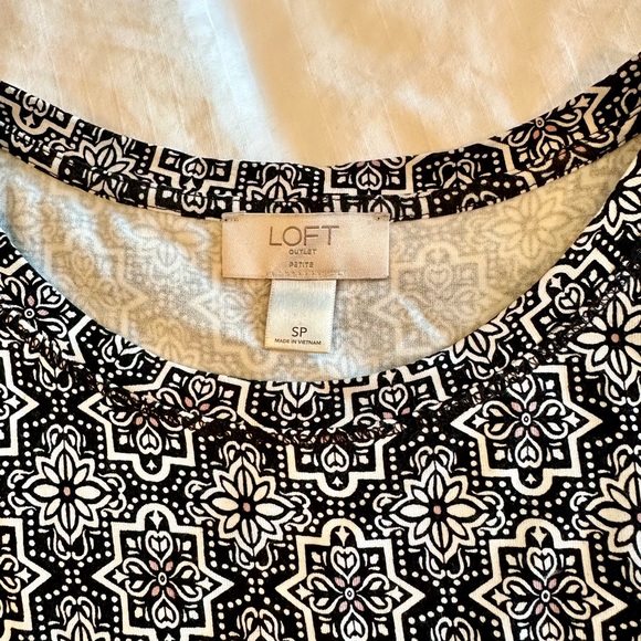 LOFT Dress - Picture 5 of 5